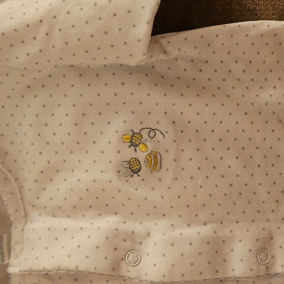 Bee Sleeper - Picture 2 of 4